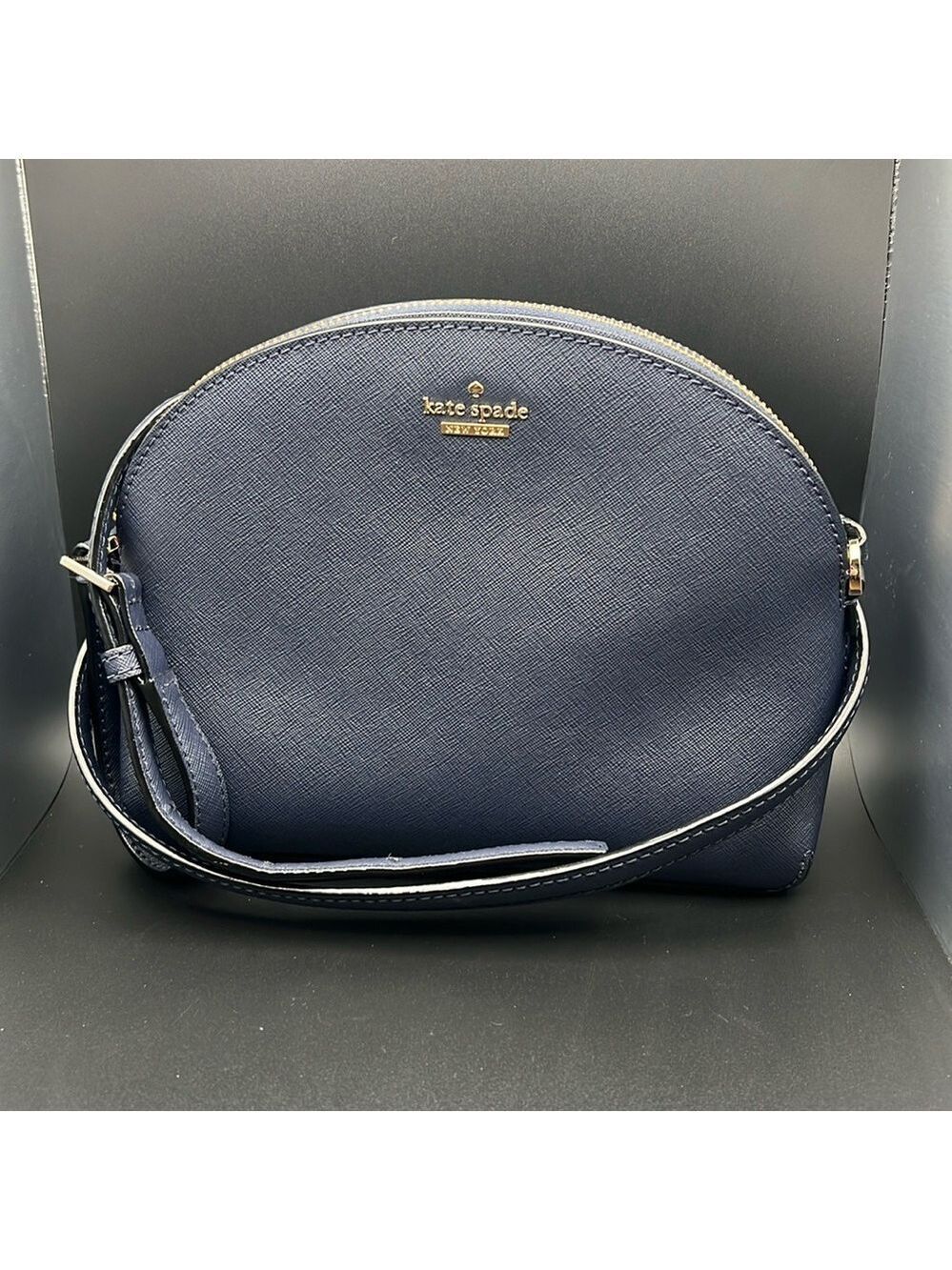 🎉HOST PICK!!🎉 Kate Spade Dome Top RARE Blue w/Dust Bag